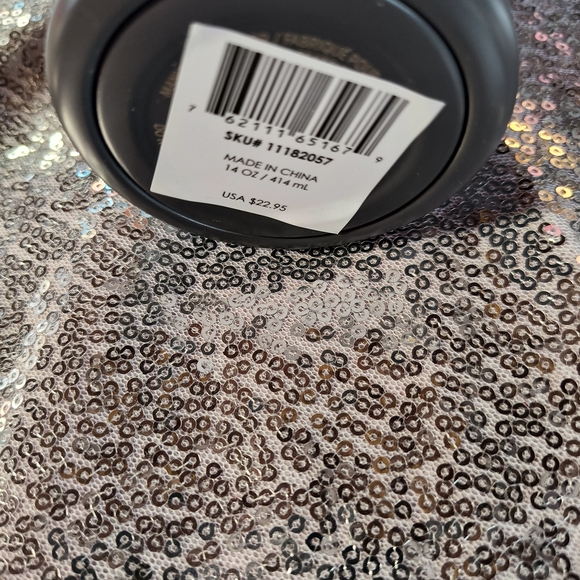 STARBUCKS 💕🐕🐾Black Dog Water Bottle - Picture 2 of 3